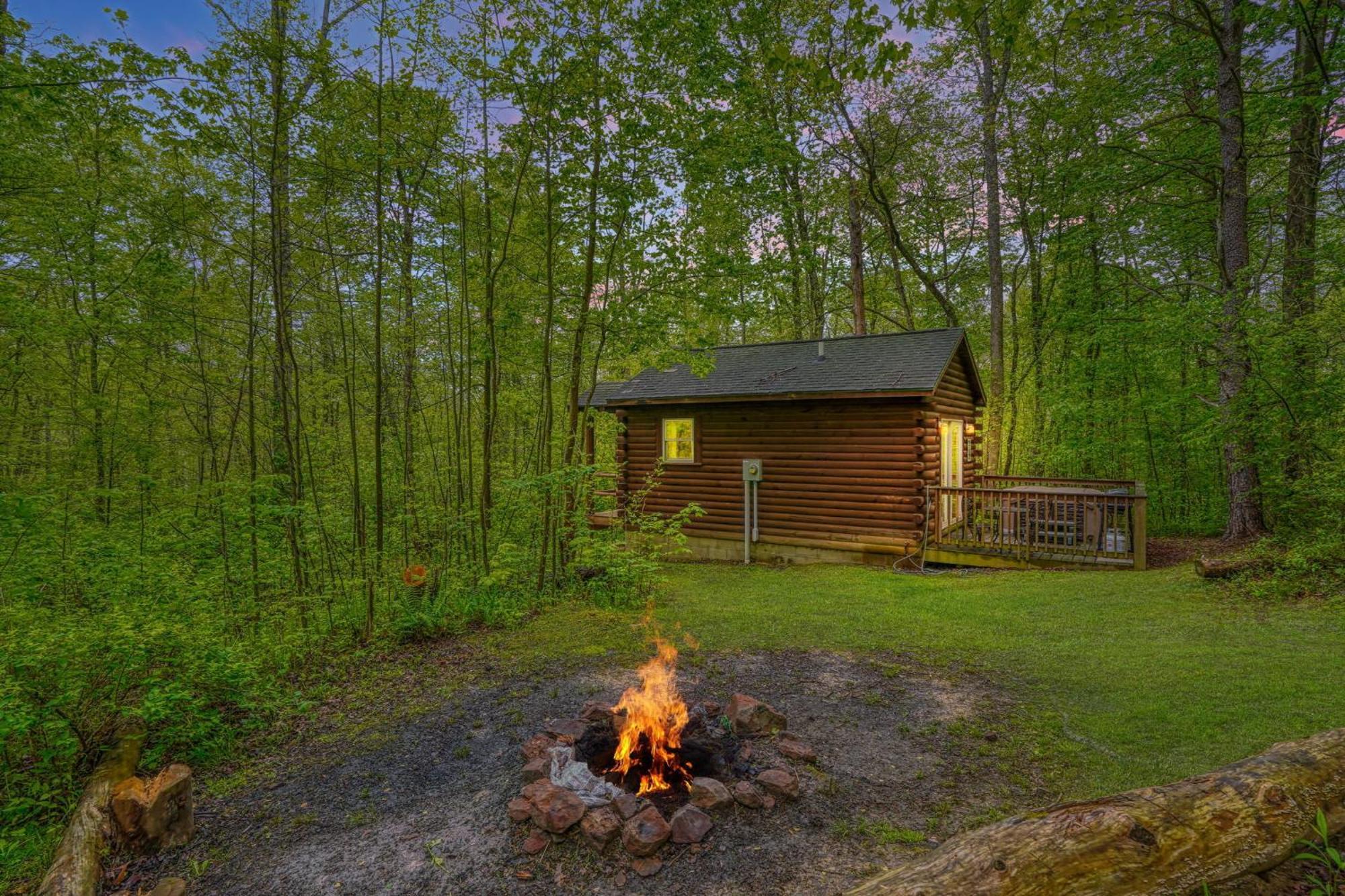 Blue Rose Cabins - Cupids Cabin Logan Buitenkant foto